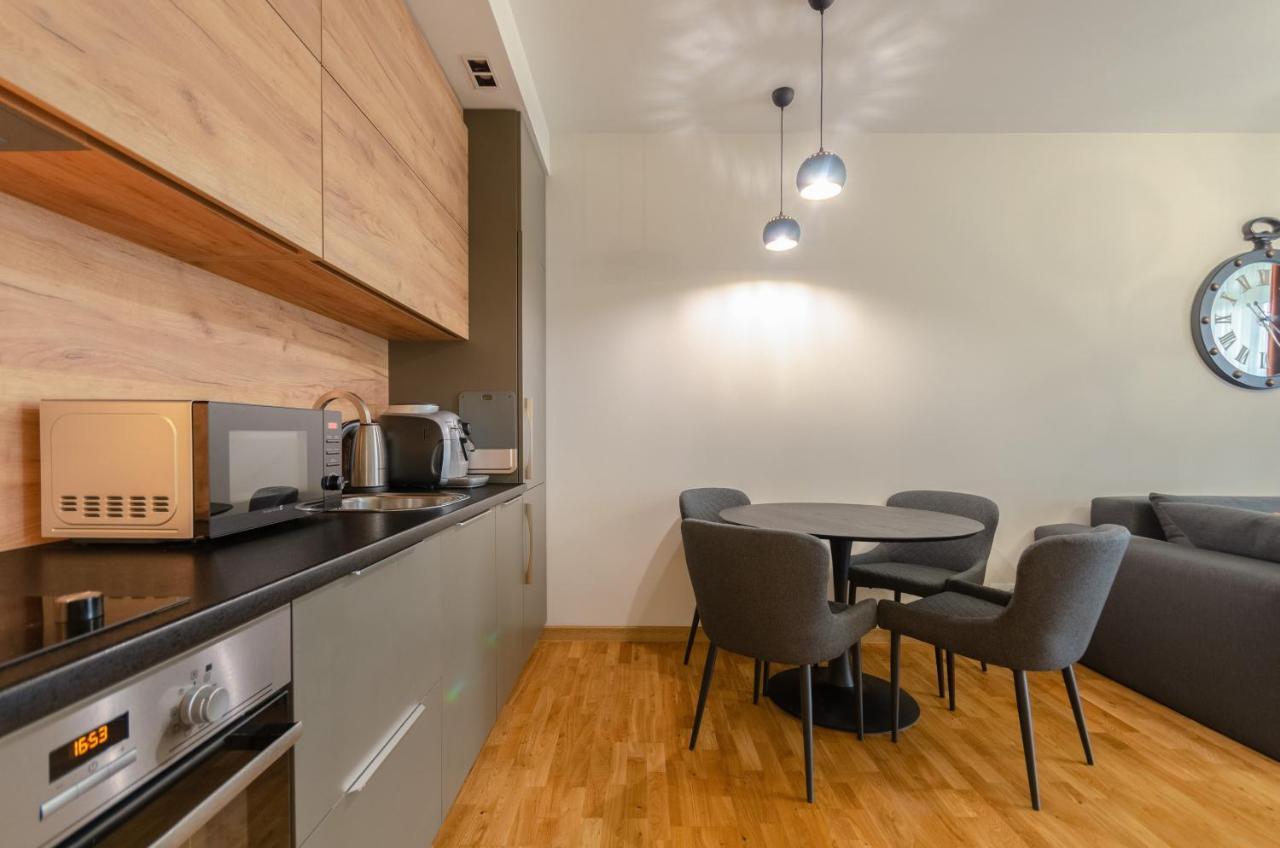 Petrovdom 408-467-471-277-377 In Central Park Cozy Apartments كييف المظهر الخارجي الصورة